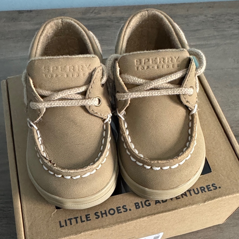Sperry Kids Moccasins in Tan